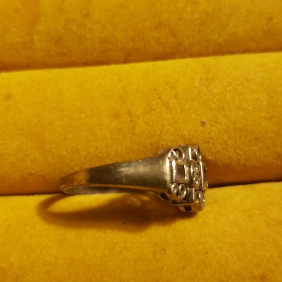 Vintage Sterling Silver Filigree Amethyst Ring - Picture 2 of 4